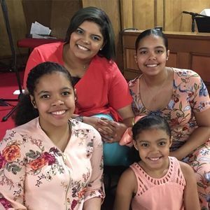 Meet your Posher, Casey